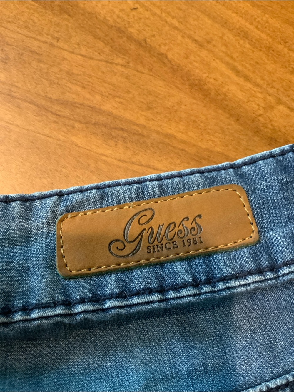 GUEES cropped pants - Picture 7 of 7